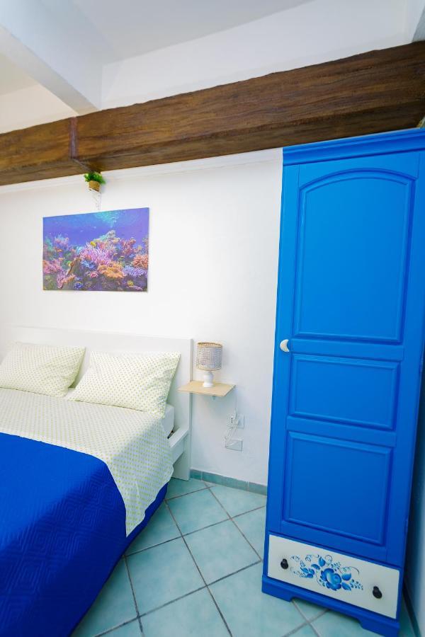 Ferienwohnung Ti Porto Al Centro Unforgettable Moments Salerno Exterior foto