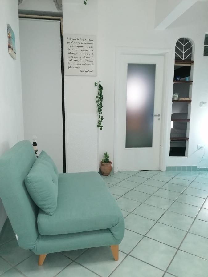 Ferienwohnung Ti Porto Al Centro Unforgettable Moments Salerno Exterior foto