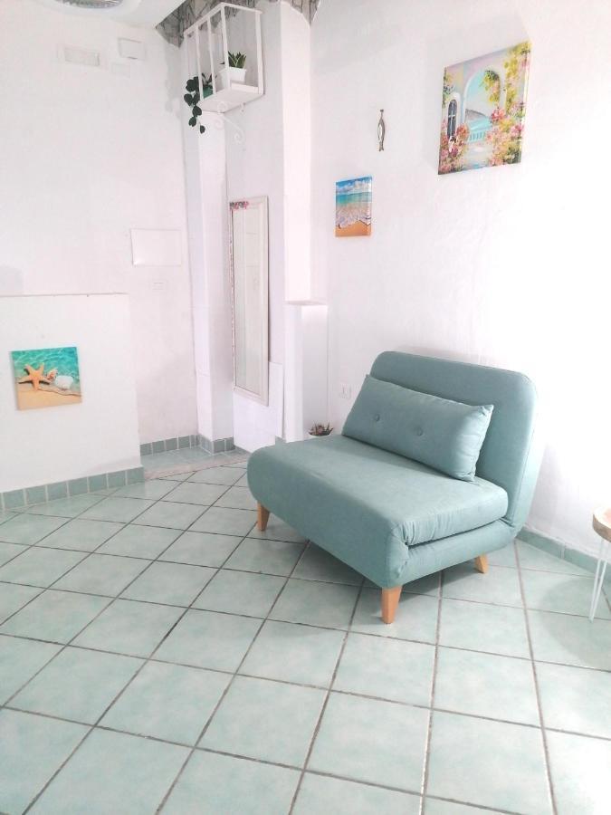 Ferienwohnung Ti Porto Al Centro Unforgettable Moments Salerno Exterior foto